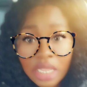 Meet your Posher, Fatima